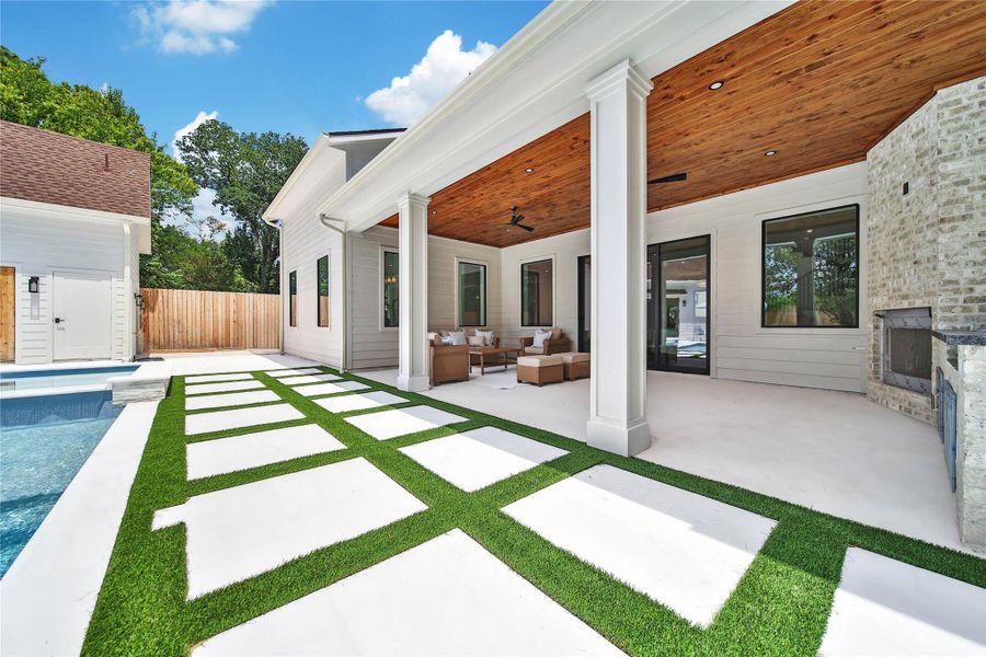 Exterior details and patio area of a home in , Houston (Image 29). Exterior details and patio area of a home in , Houston (Image 29).