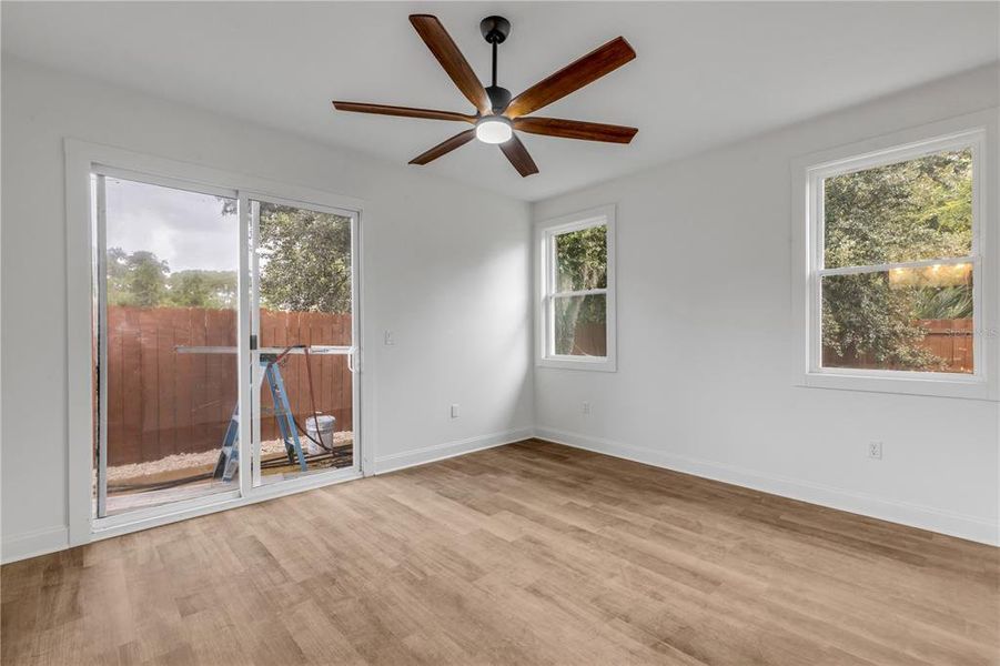 Spacious, unfurnished interior of a new home in , Edgewater (Image 27).