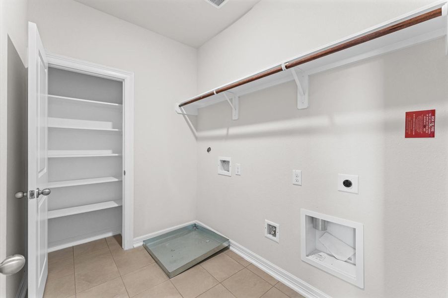 Spacious, unfurnished interior of a new home in , Pasadena (Image 18). Spacious, unfurnished interior of a new home in , Pasadena (Image 18).