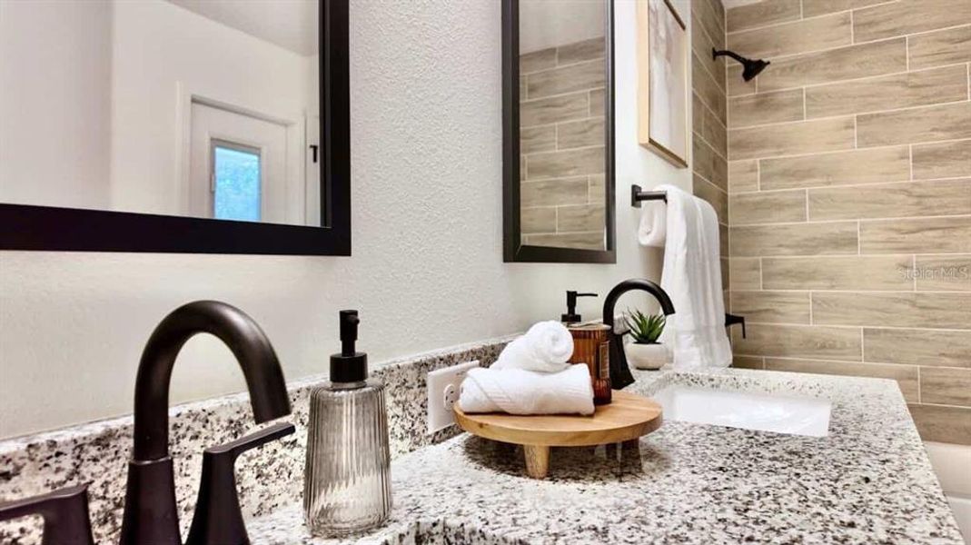 Close-up of interior finishes inside a home in Hill Country Estates, Dade City (Image 17).