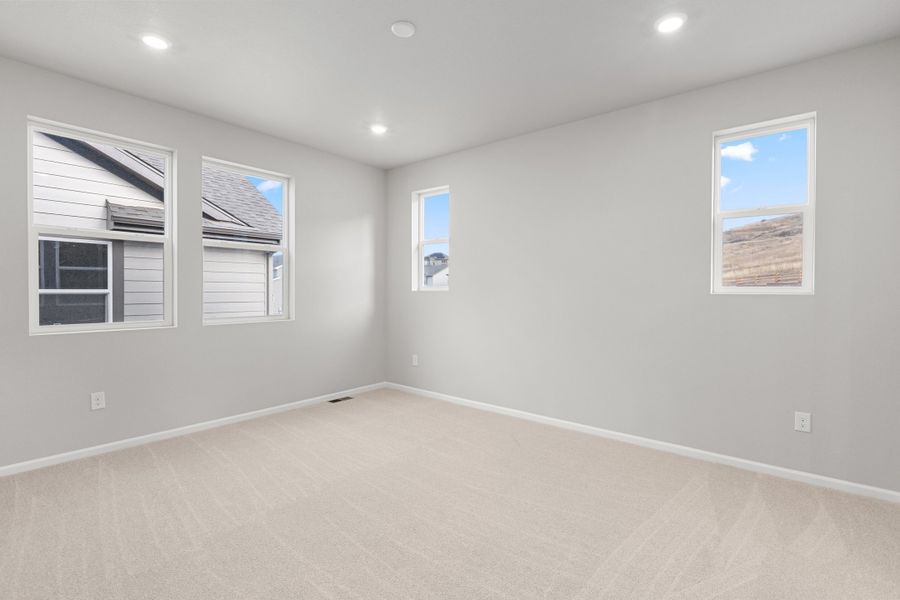 Spacious, unfurnished interior of a new home in The Manors Collection at Golden Overlook, Golden (Image 30).