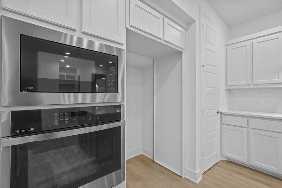 Representative Kitchen - some options shown Representative Kitchen - some options shown