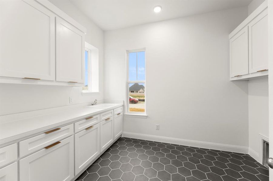 13. 3362 Andesite - Utility