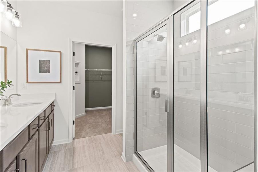 Furnished interior view inside a new home in Del Webb at Lake Oconee, Greensboro (Image 18).