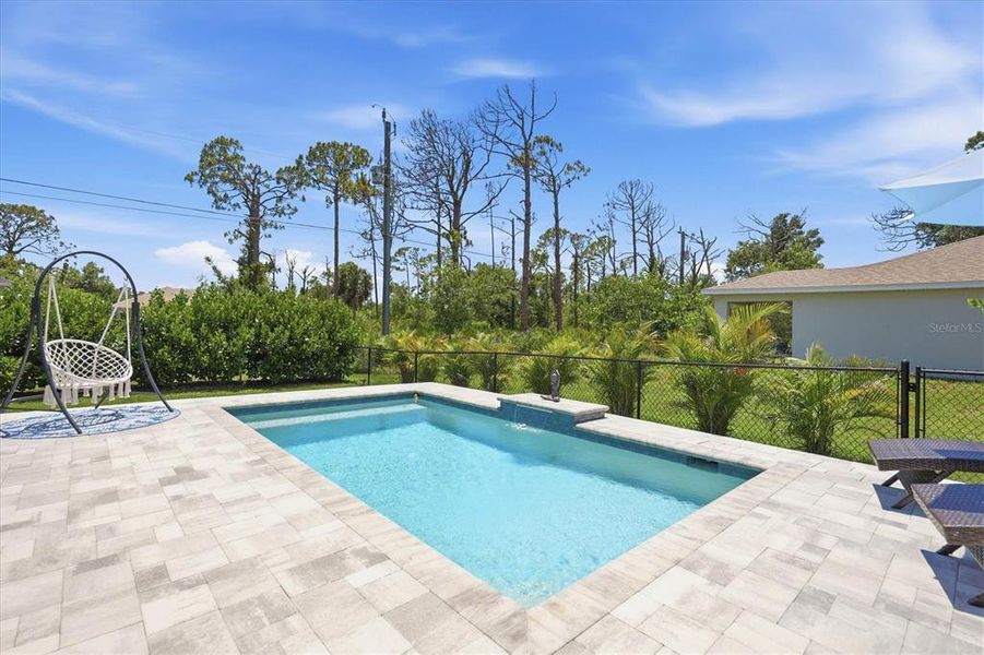 Exterior details and patio area of a home in , Port Charlotte (Image 22).