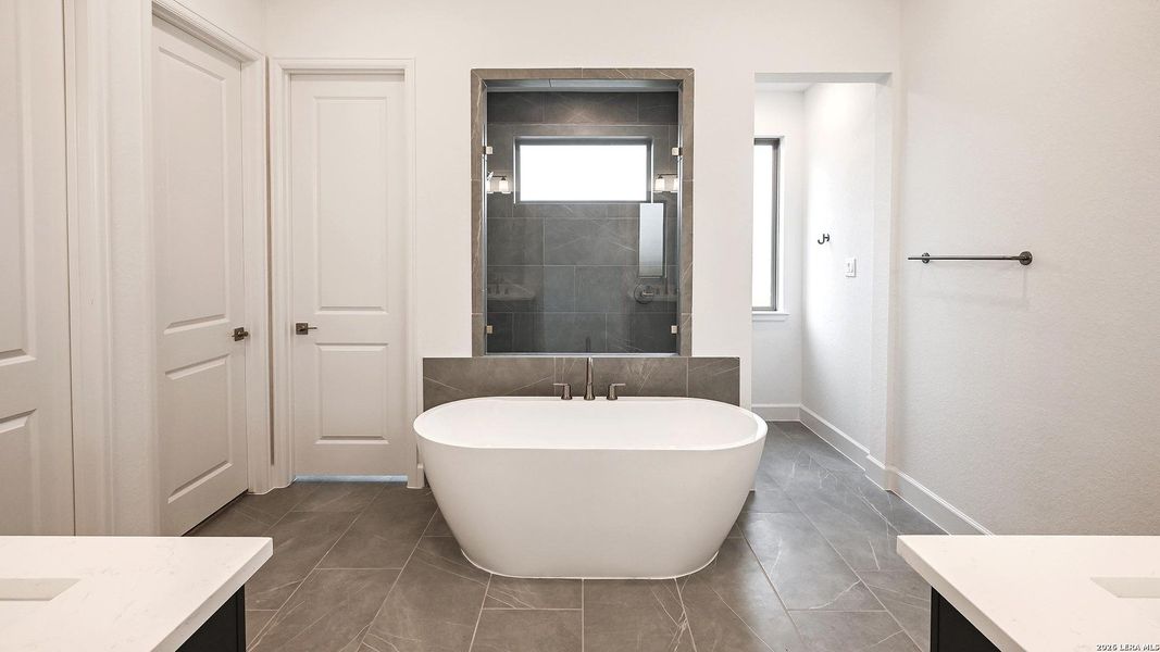 Furnished interior view inside a new home in Mayfair, New Braunfels (Image 6).