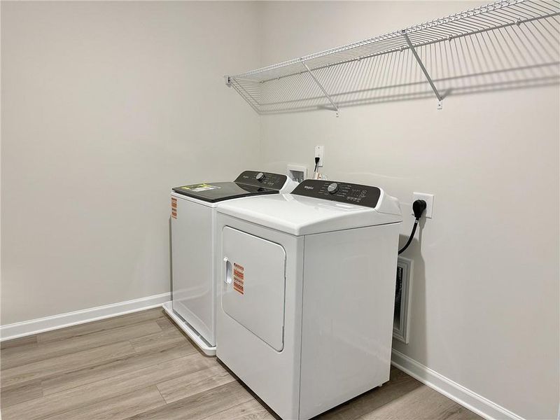 Furnished interior view inside a new home in , Braselton (Image 7).