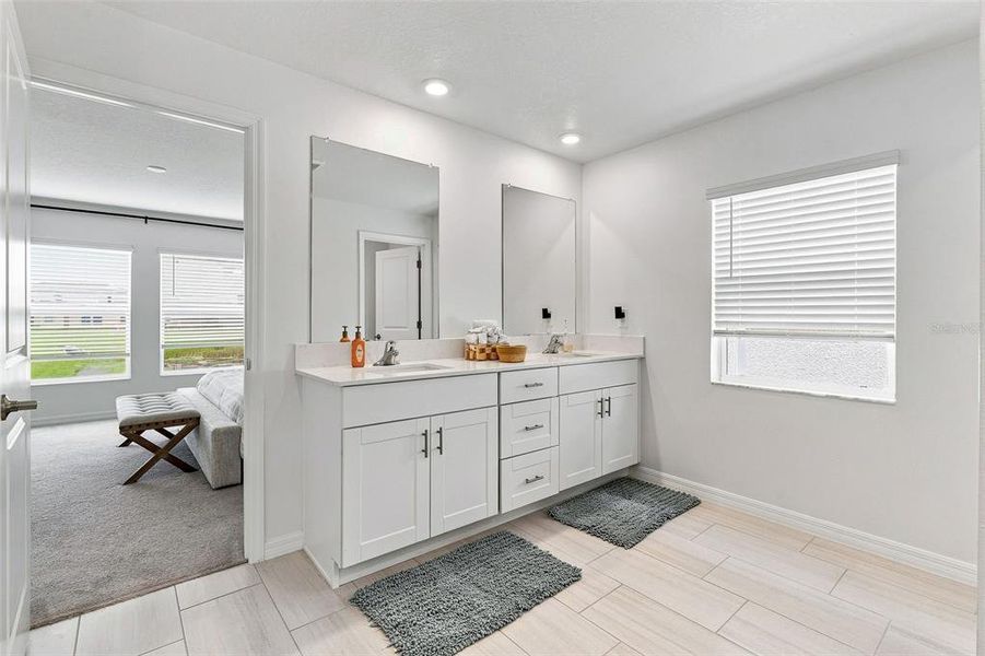 Furnished interior view inside a new home in Balm Grove, Wimauma (Image 11).