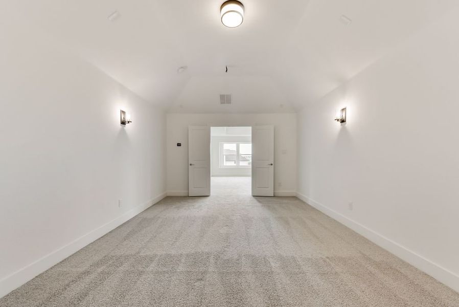 Representative unfurnished interior of a home built from the Heath - 4452SPR by Shaddock Homes in Grand Oaks at Green Meadows - 50', Celina (Image 24). Representative unfurnished interior of a home built from the Heath - 4452SPR by Shaddock Homes in Grand Oaks at Green Meadows - 50', Celina (Image 24).