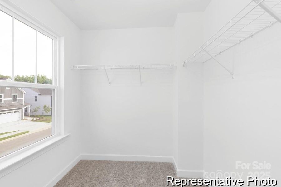 Spacious, unfurnished interior of a new home in Colvin Park, Rock Hill (Image 17).