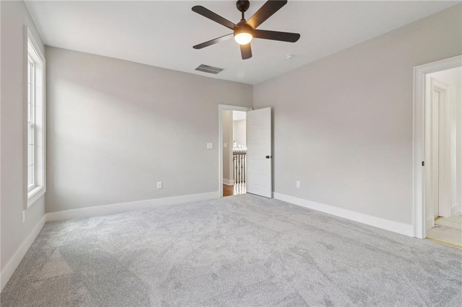 Spacious, unfurnished interior of a new home in , Lilburn (Image 72).