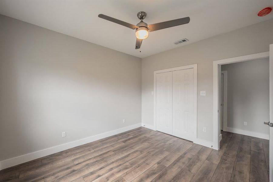 Spacious, unfurnished interior of a new home in , Greenville (Image 35).