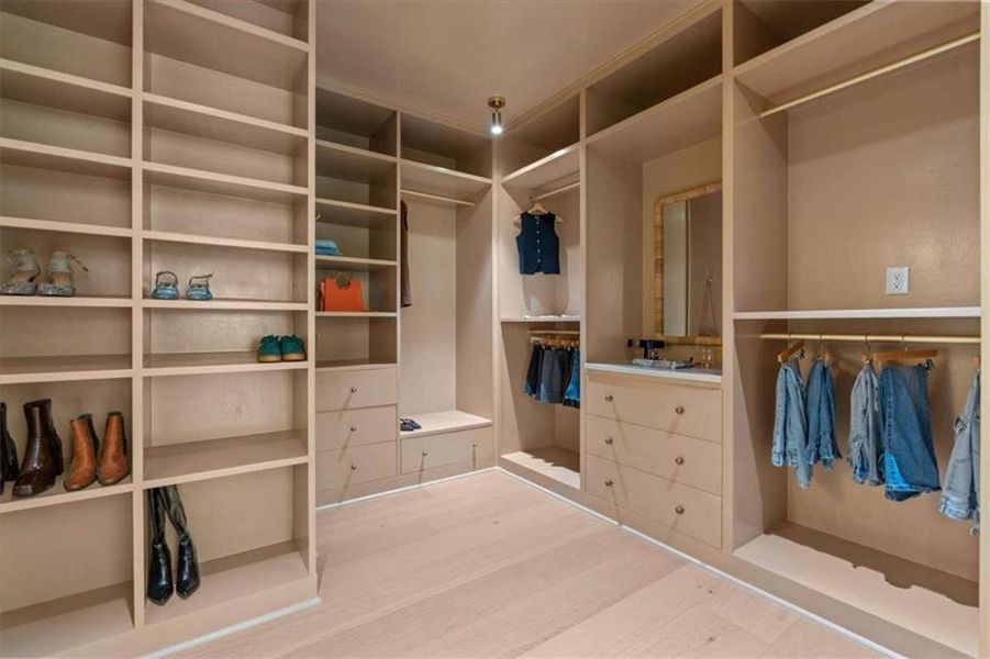Furnished interior view inside a new home in , Carrollton (Image 39).
