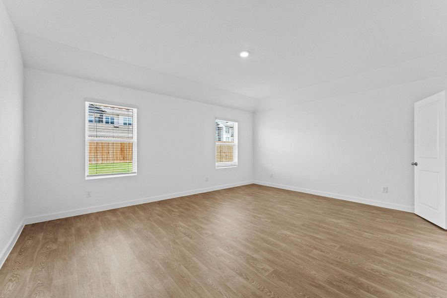 Spacious, unfurnished interior of a new home in Sonoma Oaks, Fredericksburg (Image 37). Spacious, unfurnished interior of a new home in Sonoma Oaks, Fredericksburg (Image 37).