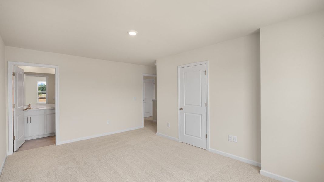 Spacious, unfurnished interior of a new home in Clock Road Townhomes, New Bern (Image 22). Spacious, unfurnished interior of a new home in Clock Road Townhomes, New Bern (Image 22).