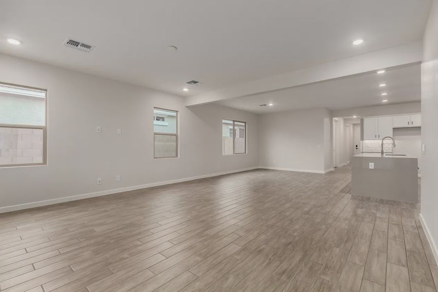 Spacious, unfurnished interior of a new home in Avanti at Granite Vista, Waddell (Image 19).