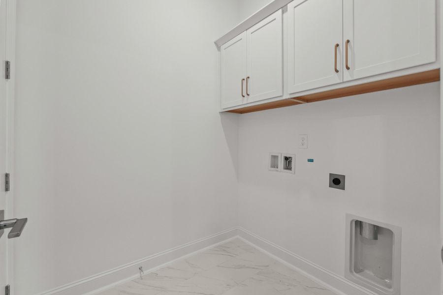 Spacious, unfurnished interior of a new home in , Moncks Corner (Image 38).