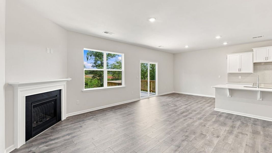 Spacious, unfurnished interior of a new home in Spring Ridge, Anderson (Image 31).