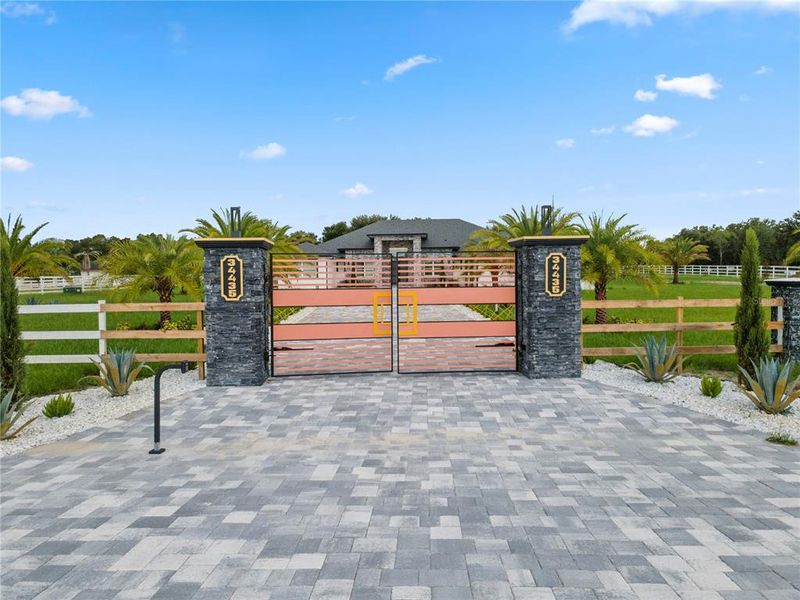Community amenities in , Eustis (Image 65).