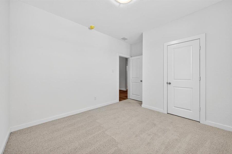 Spacious, unfurnished interior of a new home in Hickory Hill, Sherman (Image 32). Spacious, unfurnished interior of a new home in Hickory Hill, Sherman (Image 32).