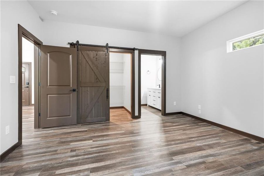 Spacious, unfurnished interior of a new home in , Talking Rock (Image 29). Spacious, unfurnished interior of a new home in , Talking Rock (Image 29).