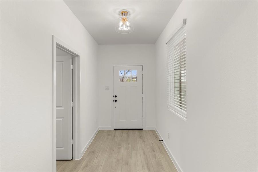 03. 2553 Lost Maples - Entry