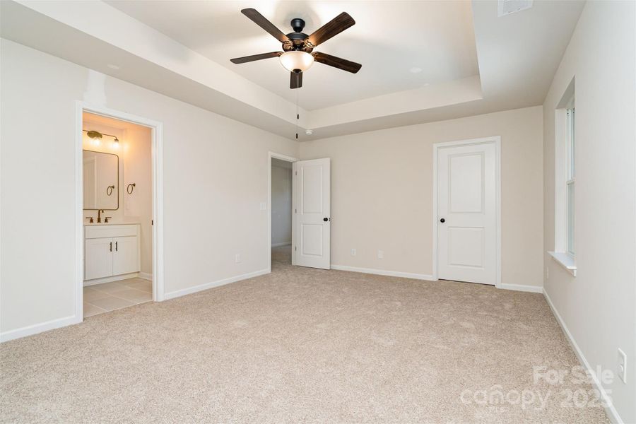 Spacious, unfurnished interior of a new home in , Gastonia (Image 12). Spacious, unfurnished interior of a new home in , Gastonia (Image 12).