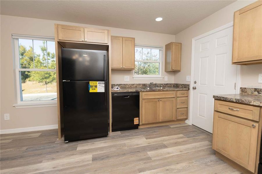Furnished interior view inside a new home in , Tavares (Image 6).