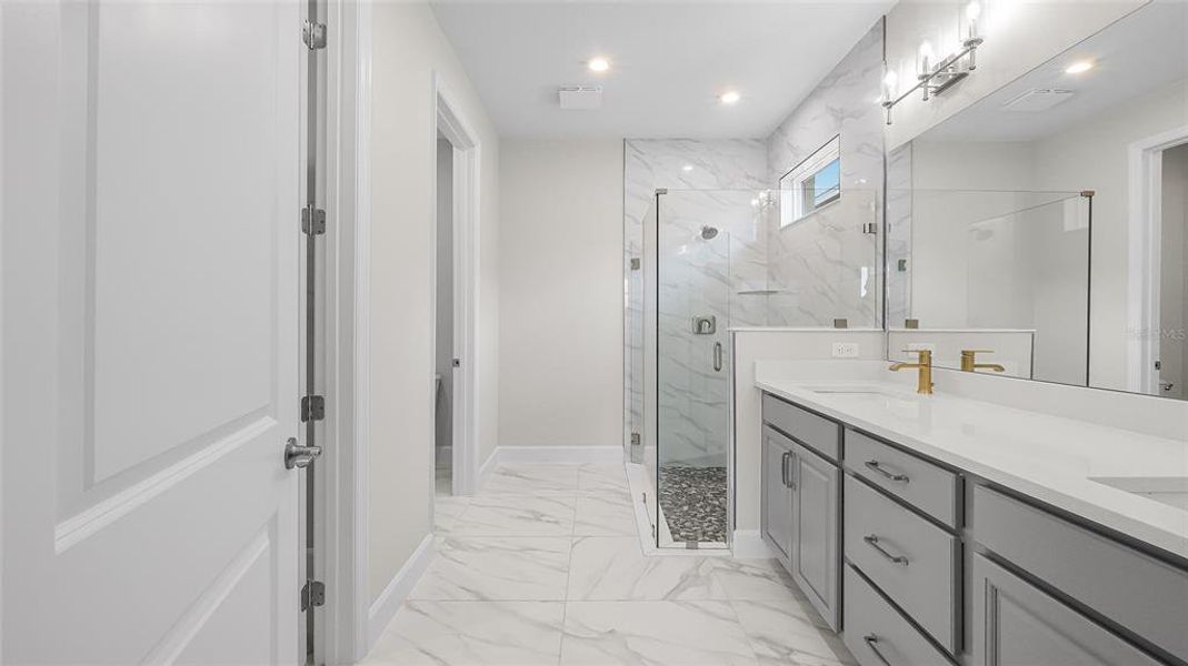 Furnished interior view inside a new home in Cresswind at Hammock Oaks, Lady Lake (Image 8).