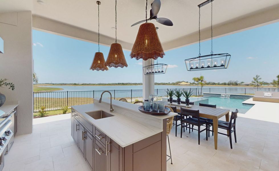 Exterior details and patio area of a home in Palmera, Venice (Image 22).