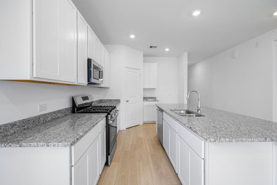 Furnished interior view inside a new home in Brookewater 45s, Rosenberg (Image 5).