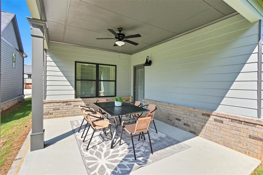 Exterior details and patio area of a home in Meadow Pines, Dallas (Image 2). Exterior details and patio area of a home in Meadow Pines, Dallas (Image 2).