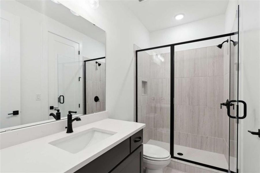 Furnished interior view inside a new home in Ellis, Marietta (Image 9).