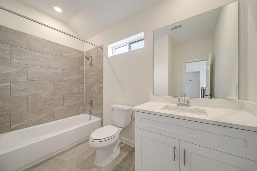 3rd Level Bath 4