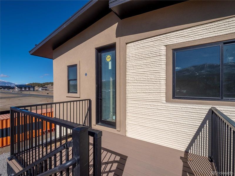 Exterior details and patio area of a home in , Salida (Image 10).