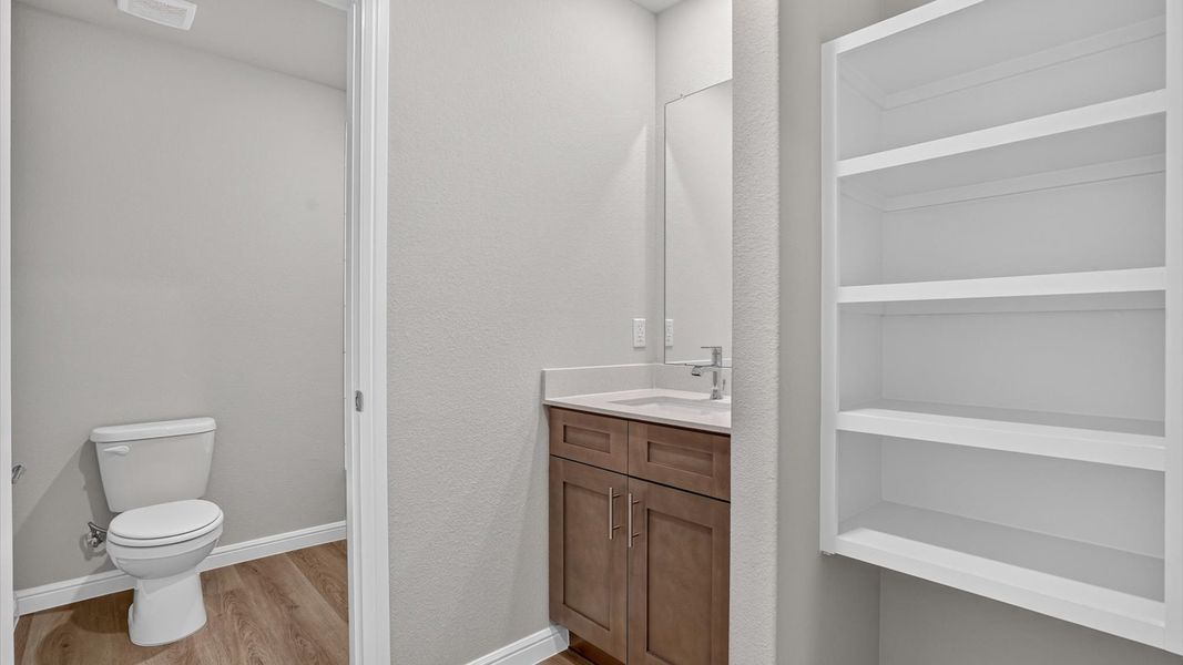 Furnished interior view inside a new home in Sandstone Estates, Granbury (Image 10).
