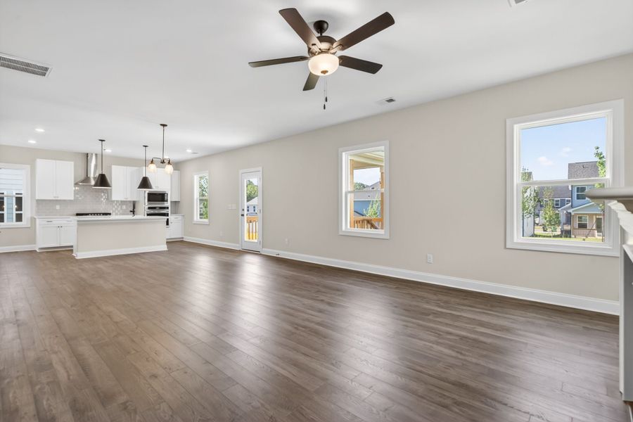 4br New Home in KNIGHTDALE, NC.  - Slide 13