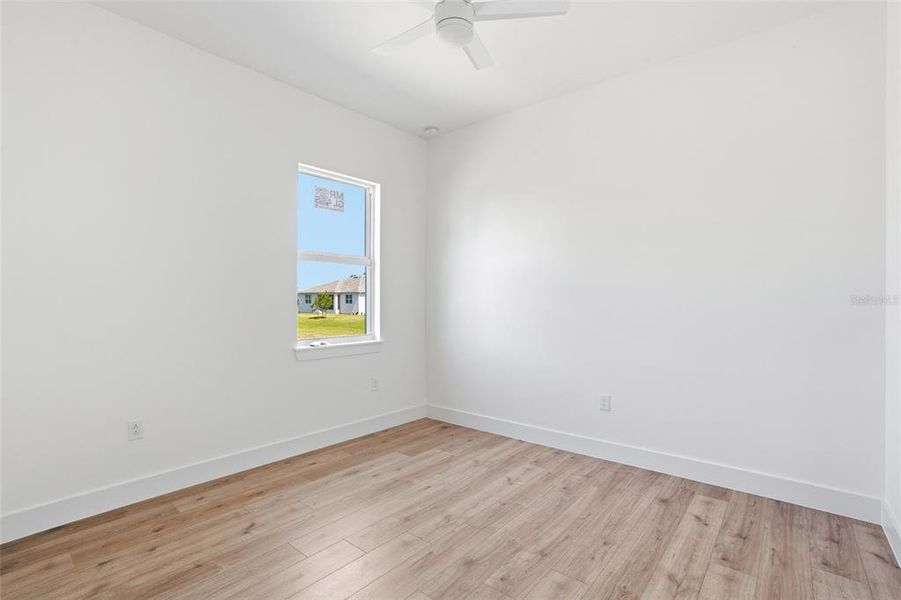 Spacious, unfurnished interior of a new home in , Punta Gorda (Image 27).