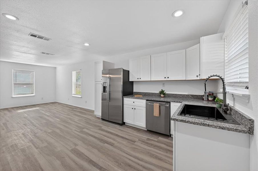 Furnished interior view inside a new home in , Kennedale (Image 11).