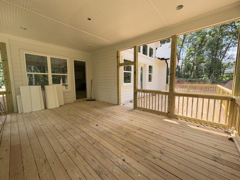 Spacious, unfurnished interior of a new home in Arden on Lanier, Cumming (Image 14). Spacious, unfurnished interior of a new home in Arden on Lanier, Cumming (Image 14).