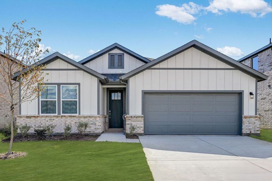 Representative exterior photo of a completed home built from the Rayburn by Taylor Morrison in Madero 50s, Fort Worth, TX (Image 1). Representative exterior photo of a completed home built from the Rayburn by Taylor Morrison in Madero 50s, Fort Worth, TX (Image 1).