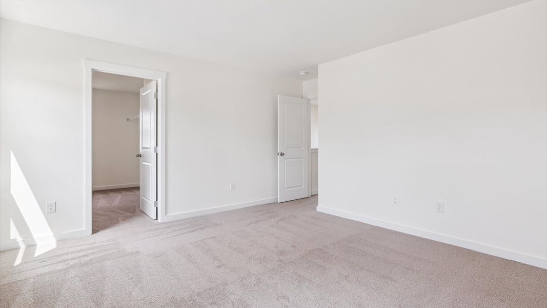 Spacious, unfurnished interior of a new home in Belhaven, Knoxville (Image 12). Spacious, unfurnished interior of a new home in Belhaven, Knoxville (Image 12).