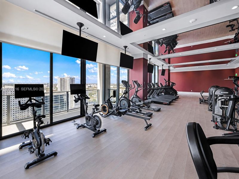 Community amenities in , Miami (Image 29).