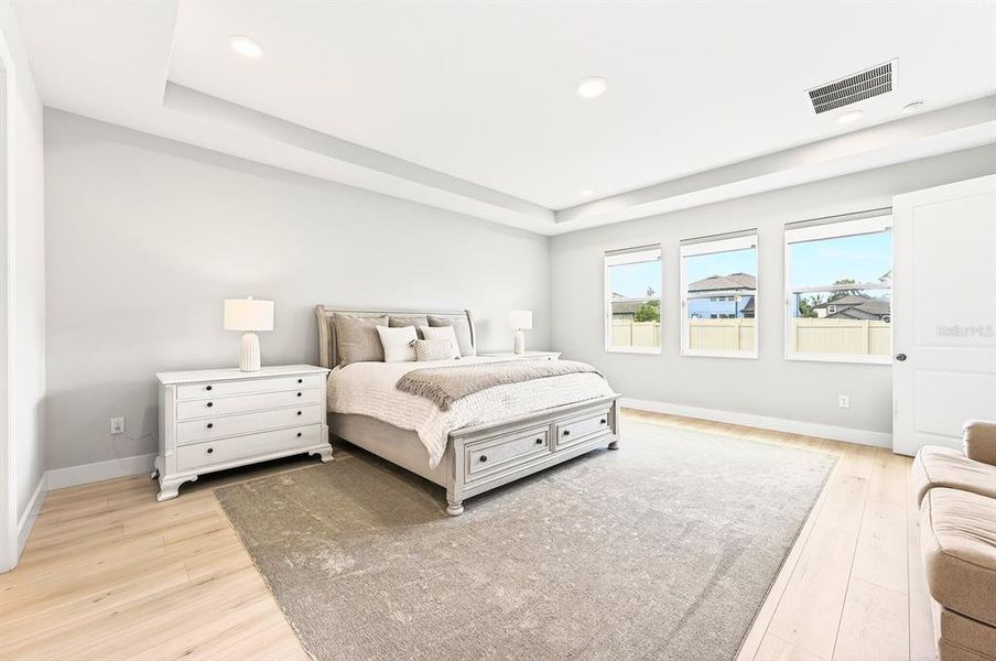 Furnished interior view inside a new home in , Oviedo (Image 39).