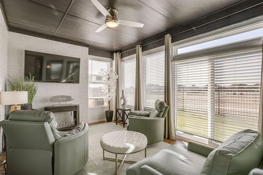 Furnished interior view inside a new home in M3 Ranch 60s, Mansfield (Image 34).