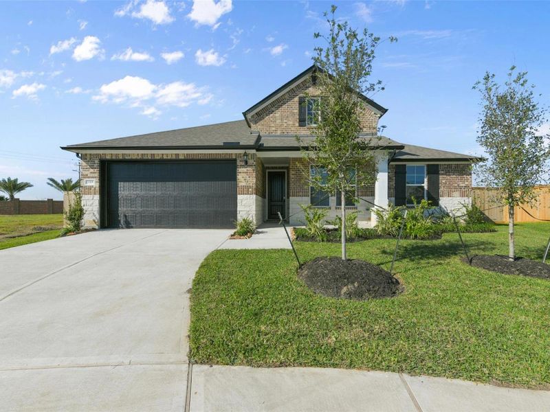 Image 32 of a home in Lago Mar. Image 32 of a home in Lago Mar.