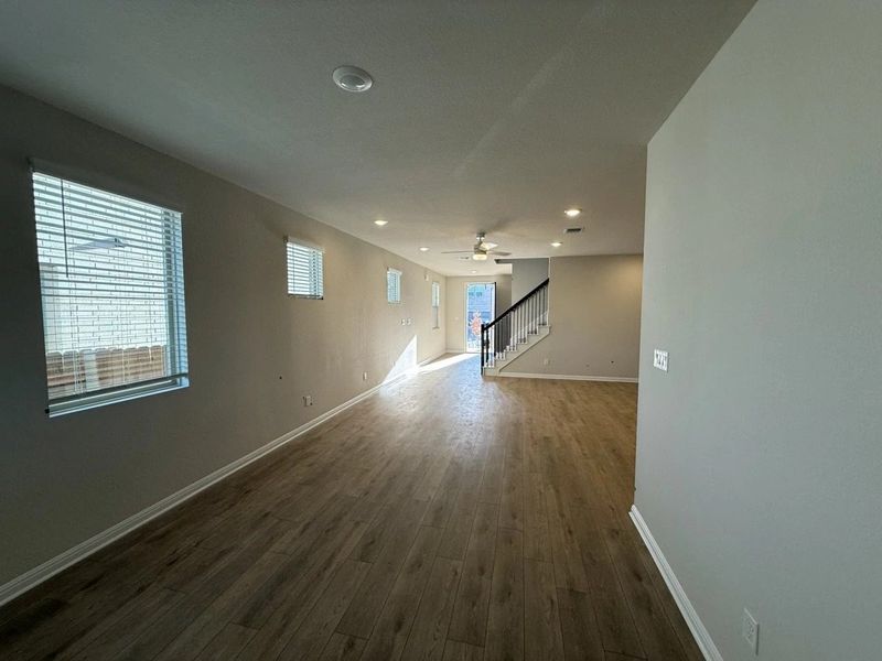 Spacious, unfurnished interior of a new home in The Cottages at La Cima, San Marcos (Image 15).