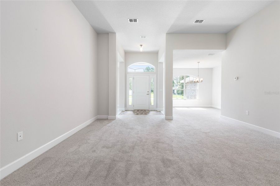 Spacious, unfurnished interior of a new home in Orange Blossom Hills, Summerfield (Image 12).
