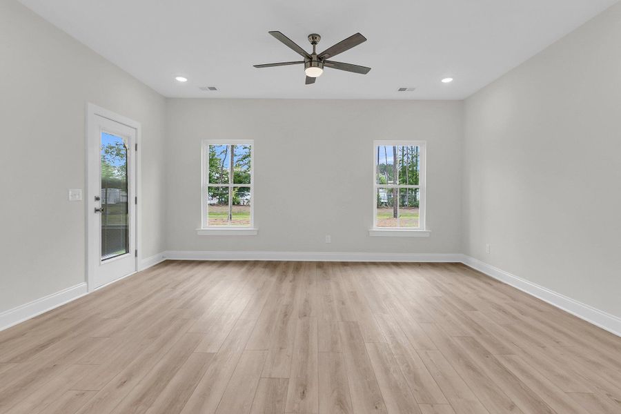 Spacious, unfurnished interior of a new home in , Ladson (Image 28).