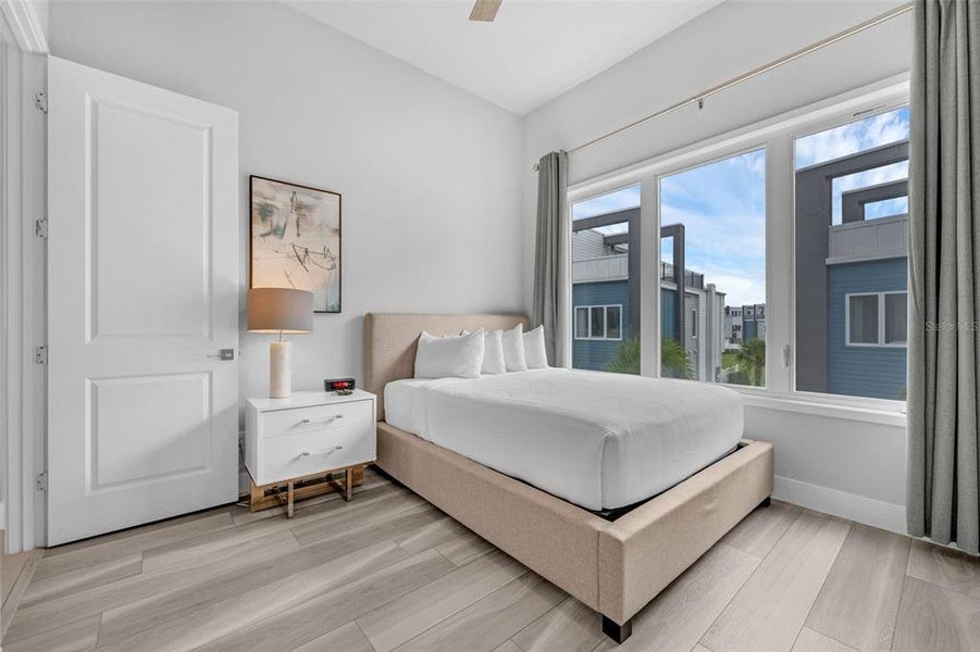 Furnished interior view inside a new home in , Kissimmee (Image 6).